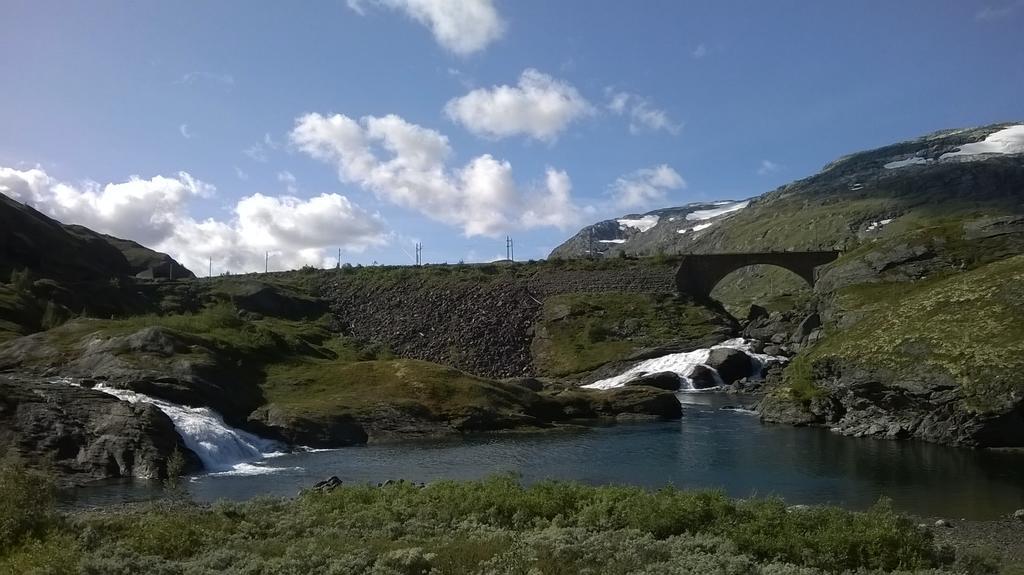 Vatnahalsen Hoyfjellshotell เมียร์ดาล ภายนอก รูปภาพ